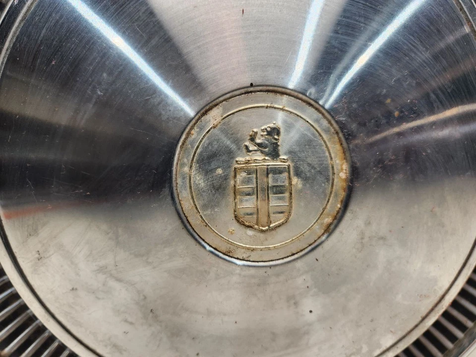 Cubierta de rueda Dodge Pickup 100 1977-78 - 15"/aluminio/ranura 40 *rasguños* Foto 2 de 4