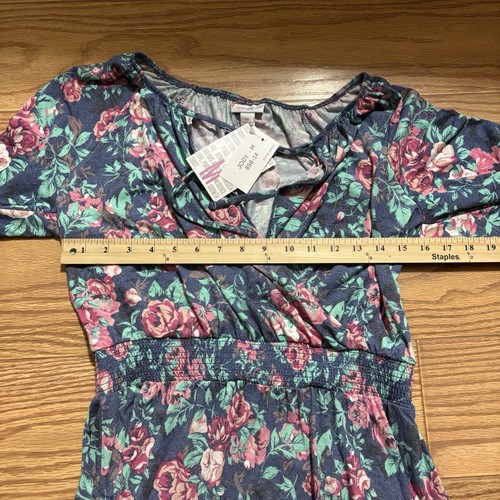 Neu mit Etikett LuLaRoe Medium JODY BAUER WICKELKLEID TOP Blumenmuster - Bild 4 von 5
