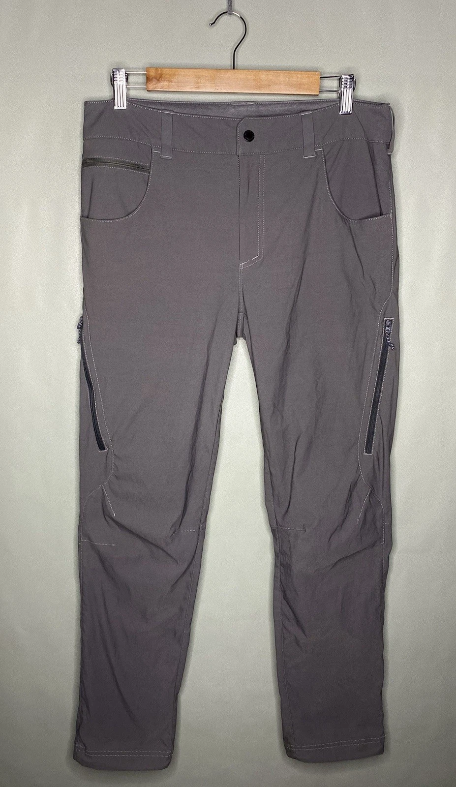 Berghaus Men’s Gray Outdoor Hiking Trekking Pants Trousers Size M / 32
Opens in a new window or tab