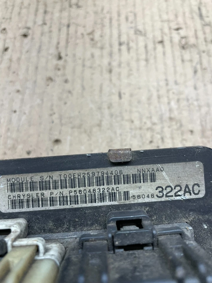 Dodge Dakota 1998 módulo de control AT 3,9 L ECU PCM P56046322AC r1962 DG Foto 4 de 4
