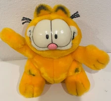 Vintage 1996 Garfield Plush Stuffed Animal 24k Polar Puff Mighty Star 7”