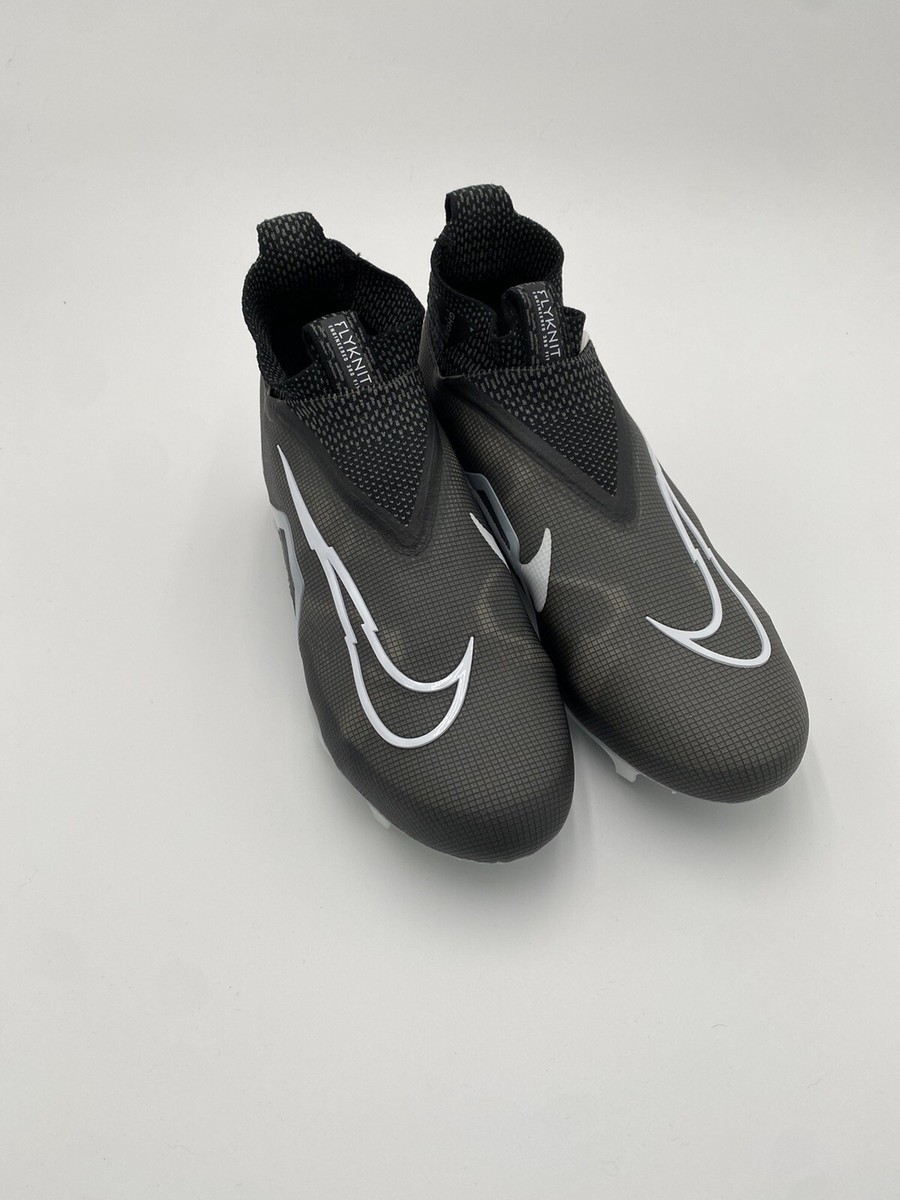 Size 9.5 Men display picture 1