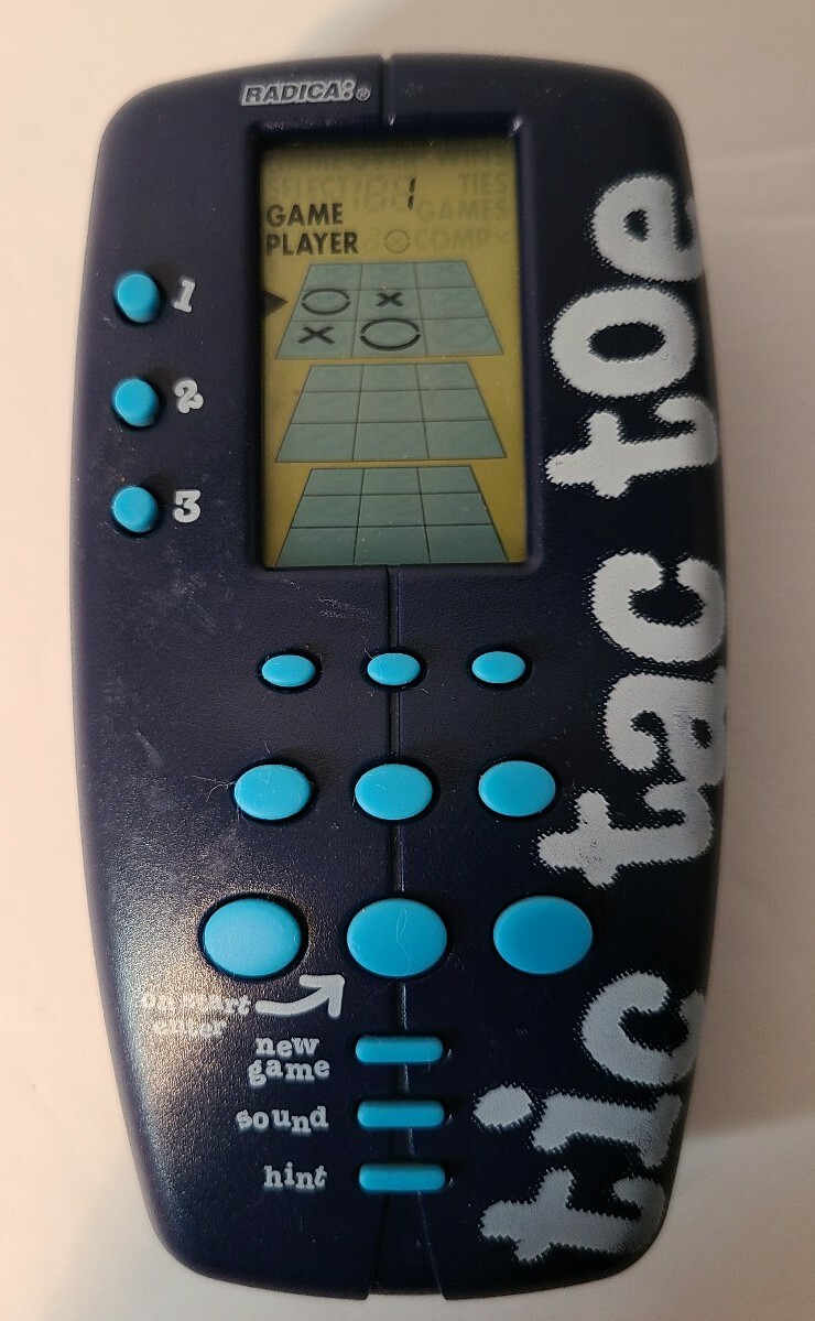 VINTAGE 1998 Pocket Tic Tac Toe Handheld Electronic Game Batteries