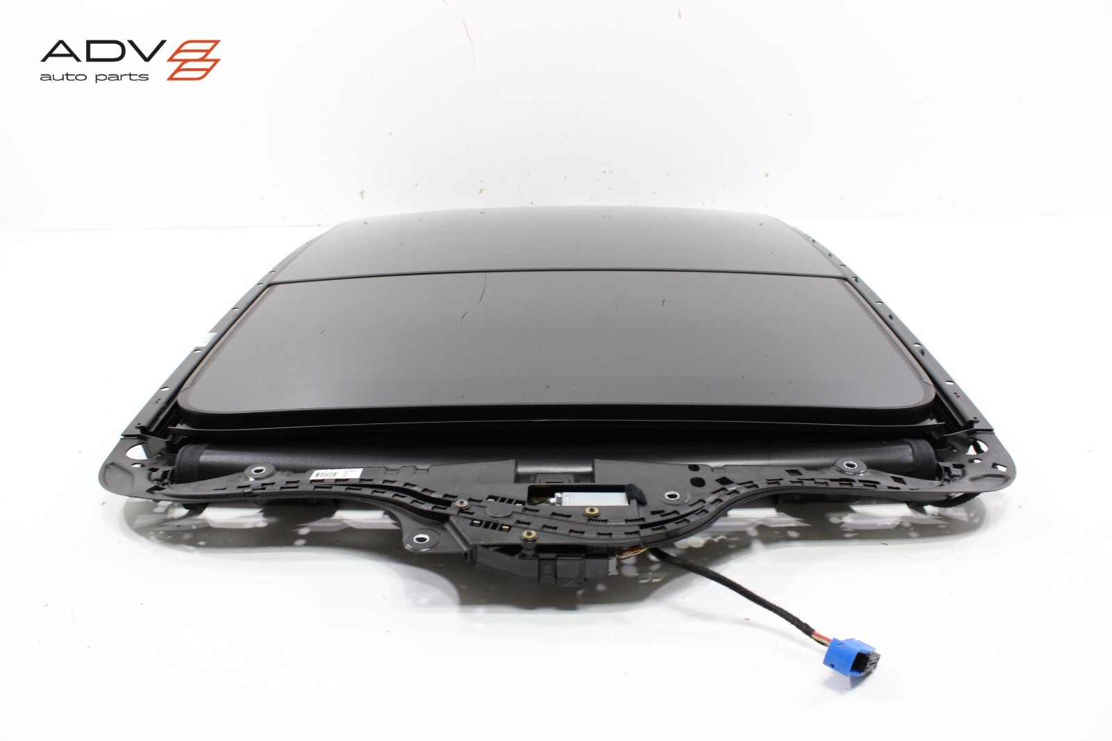 2017 - 2020 MASERATI LEVANTE PANORAMIC SUNROOF WINDOW GLASS & MOTORS & SHADE OEM
