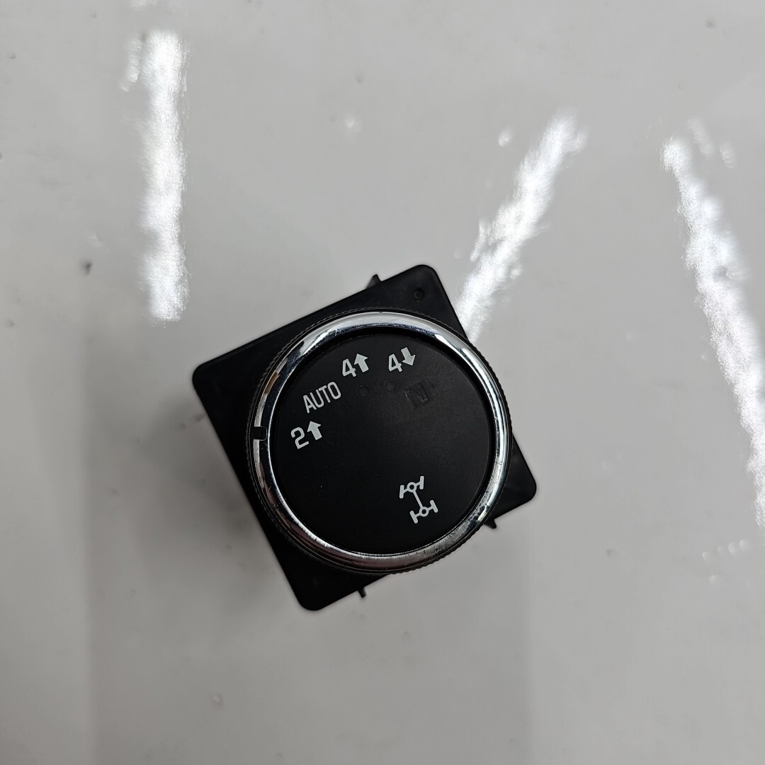 2008-2012 Chevy Silverado 4x4 Transfer Case Control Switch 15913724 V41