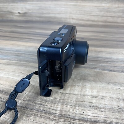 Olympus OZ 105 Classy Zoom 35mm film Point and shoot camera From