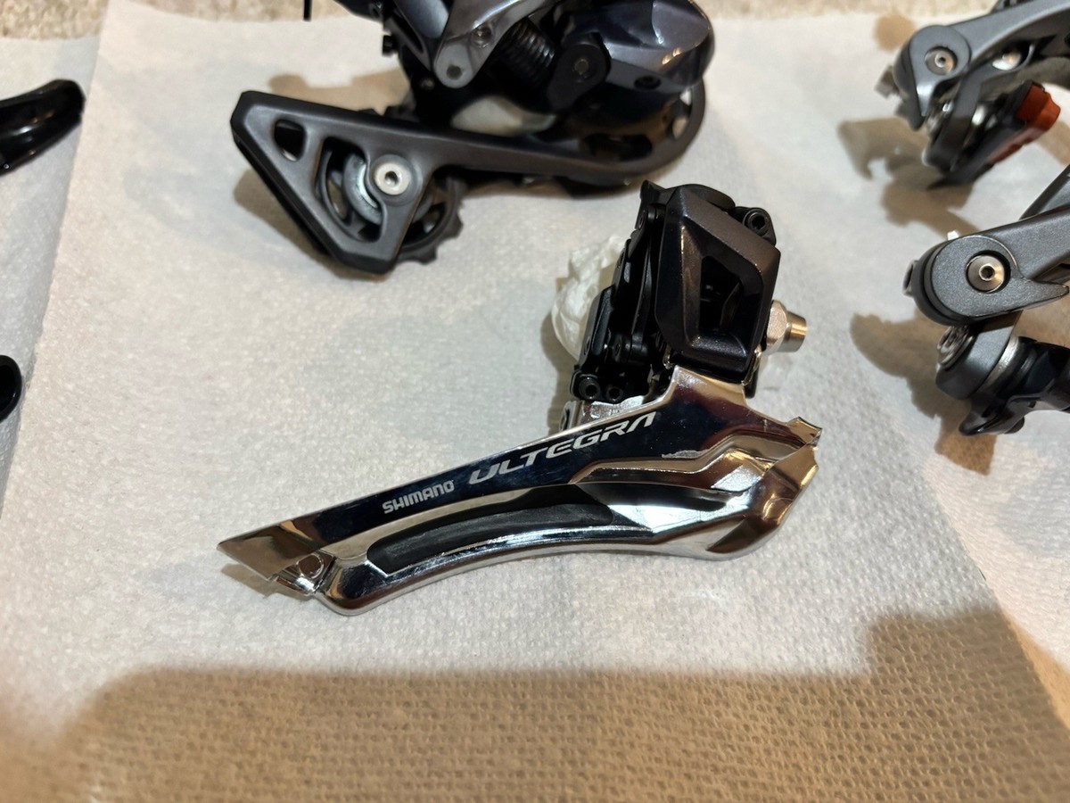 Shimano Ultegra 6800 / 8000 Groupset 11-speed Mechanical Rim Brake