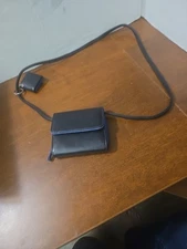 TR Bentley CrossBody Black Messenger Credit Card, ID Wallet & Coin Purse