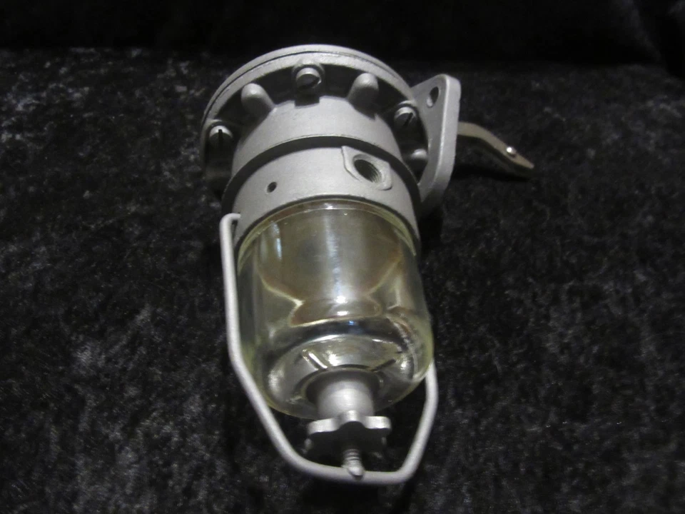 1950-1957; 1960-1962 IHC 6 Cylinder Truck New Completely Restored 4459 Fuel Pump - Image 2 of 4