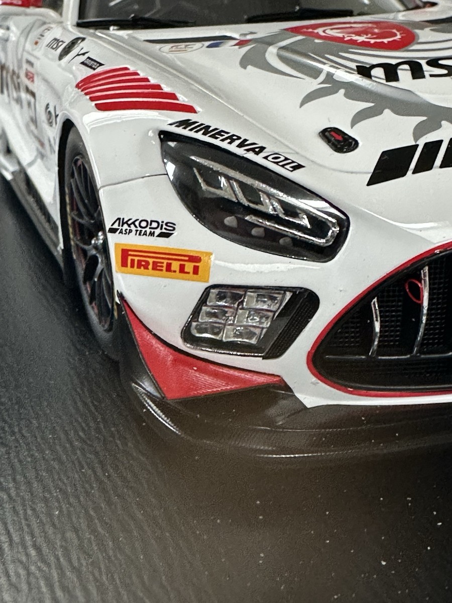 MSI MERCEDES AMG-GT3 LIMITED EDITION 1:18 COLLECTROS MODEL