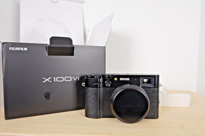 Fujifilm X100VI Digital Compact Camera Black NEW in Box - ''Read Description''