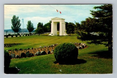 Peace Arch Blaine Washington Canada US Border International Park VTG Postcard