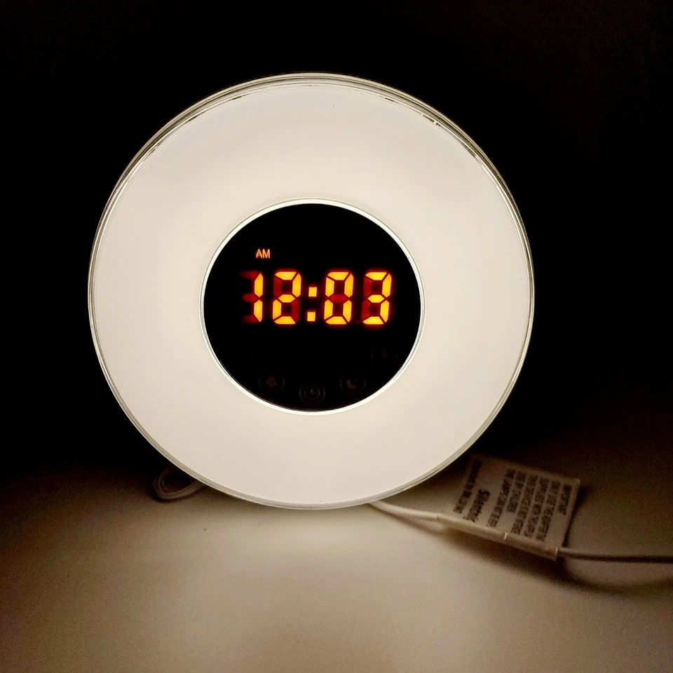 Silentnight Sunrise Sunset Wake-Up Alarm Clock / FM Radio 38080 Model JW-6639F - Image 2 of 4