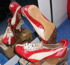 Puma Rennschuh Fix Leichtathletik LA Spikes, 50ger Jahre rot, Gr. 41 = UK 7,5