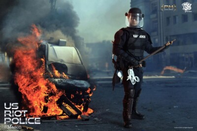 ZC World 1/6 US RIOT POLICE Mason Action Figure NIB | eBay