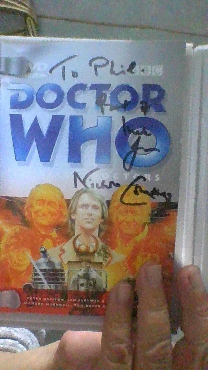 DOCTOR DR WHO - The Five Doctors DVD -  signed autograph by NICHOLAS COURTNEY