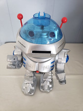 Vintage OUTER SPACE Robot Lights Up DOES NOT MOVE OR SHOOT FOAM DISCS VIDEO
