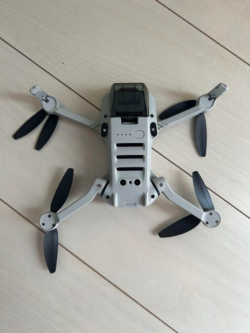 dji mavic mini 本体 DJI Mavic Mini -Foldable Drone With Remote Controller
