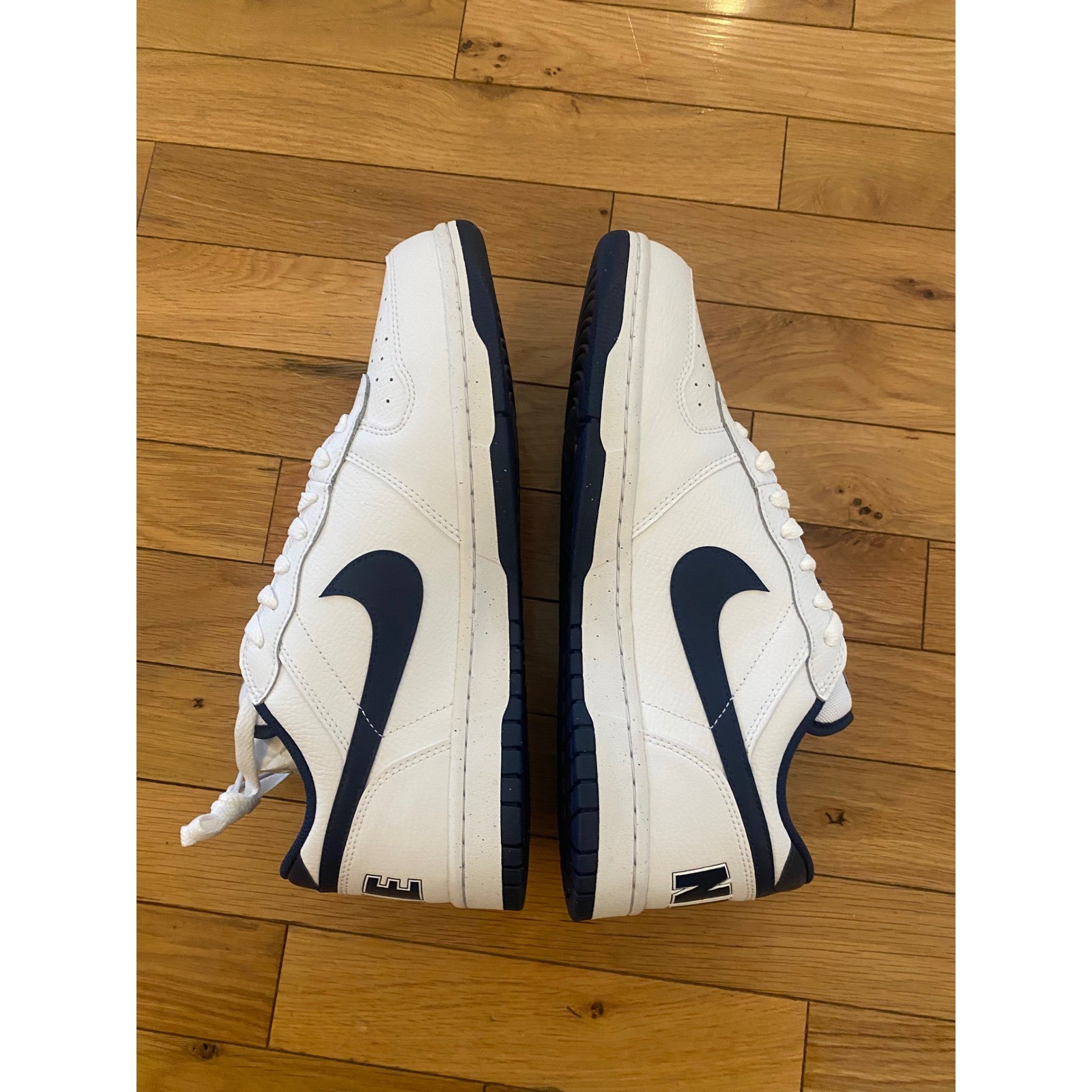 Nike Big Nike Low Men's White Navy Leather Sneakers Size 11 thumbnail 4