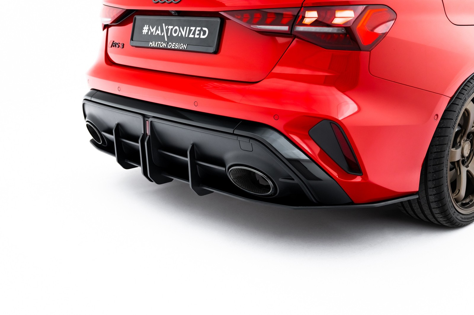 Diffuseur arrière Audi RS3 Sedan 8Y Maxton pour vos sorties sur circuit