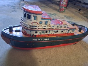 Vintage 1950s TUG BOAT NEPTUNE Battery Operated Tin Toy  T. M  Japan Boat