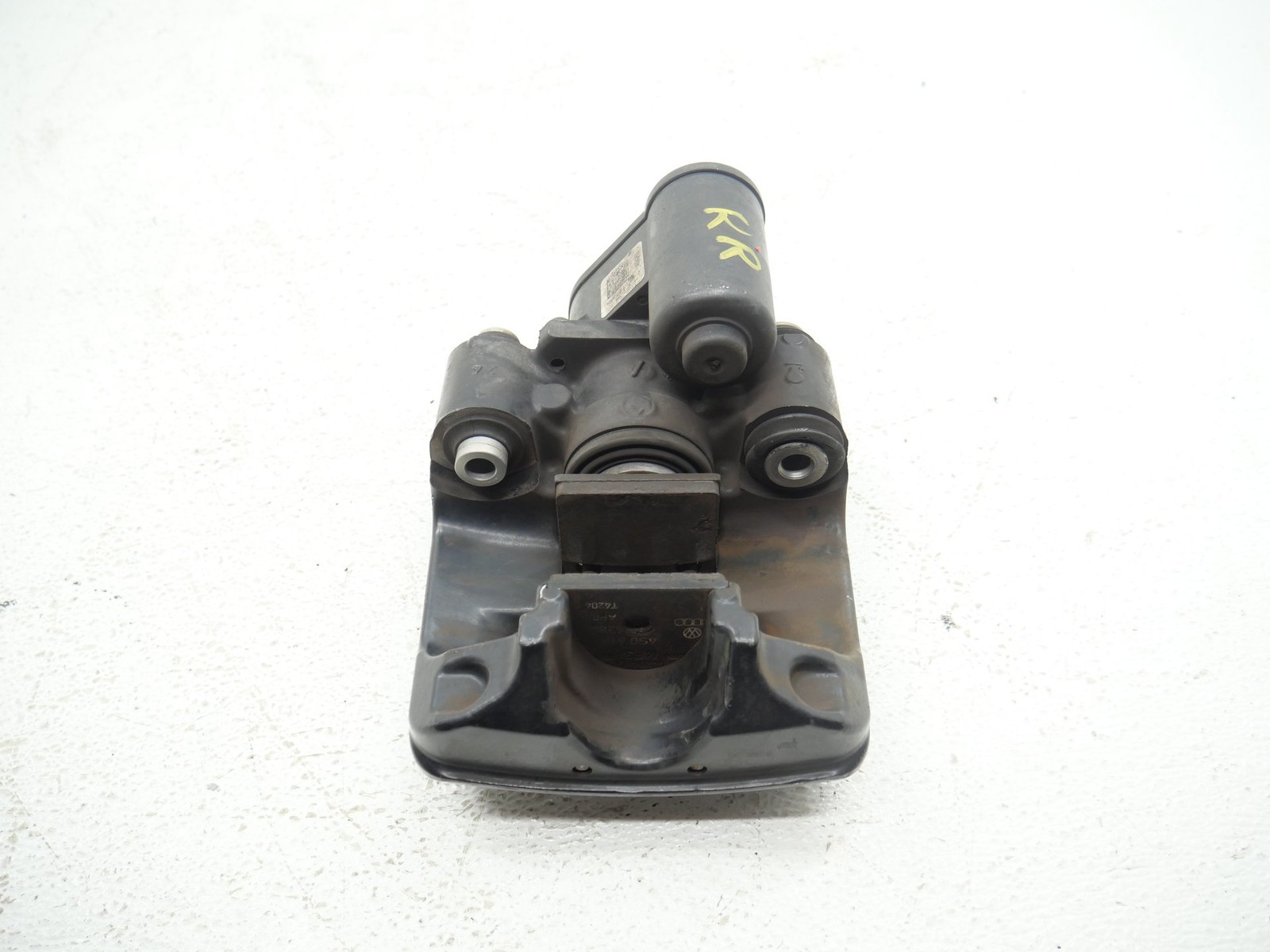 Audi R8 Plus Spyder 2017-2018 Rear Right Brake caliper P/N 4S0615404