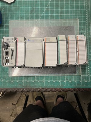 Allen-Bradley CompactLogix 1769-32E Ser A 
