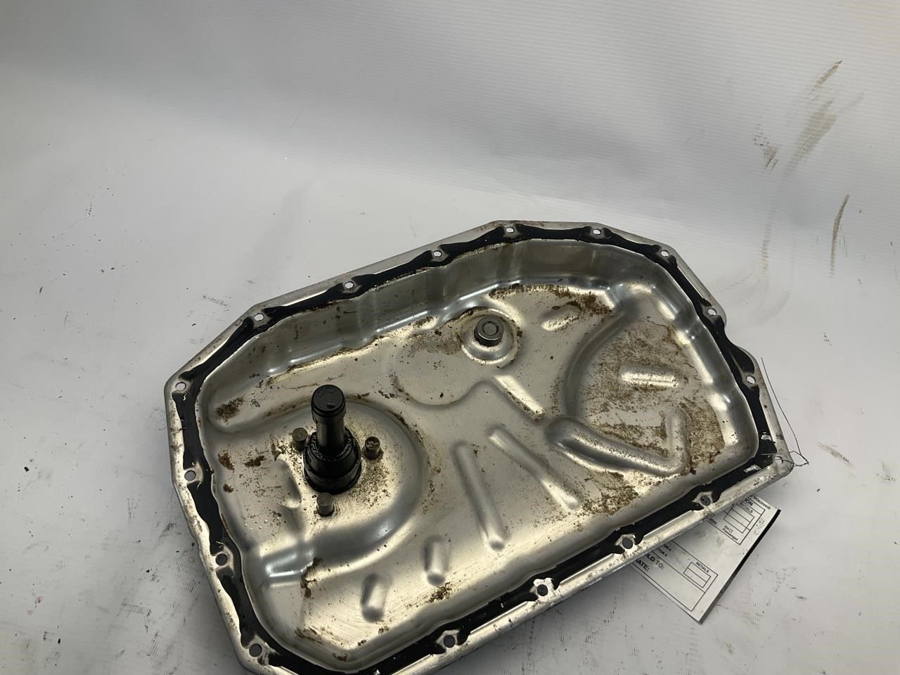 21-26 Bentley Bentayga 4.0L 	Engine Oil Pan Lower T