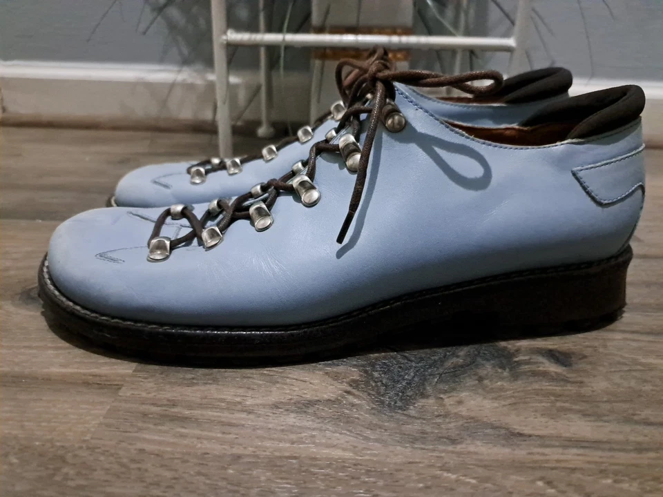 Sapatos femininos Donald J Pliner com cadarço 9,5 M couro azul Itália  - Imagem 2 de 4