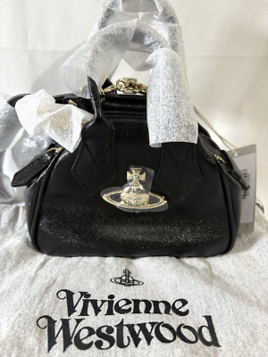 Vivienne Westwood Mini Victoria Yasmin Black Leather Dome Vivienne Westwood Mini Victoria Yasmin Black Leather Dome