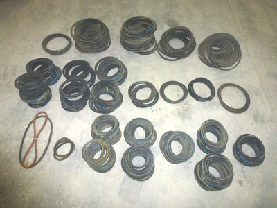 NEW! DAYCO BLUE RIBBON 5/8'' V BELT / YOU PICK THE SIZE!