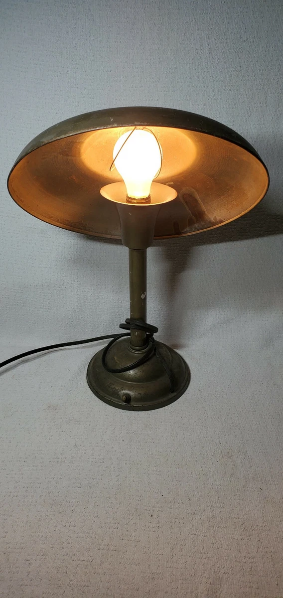 Vintage flying saucer desk lamp deals