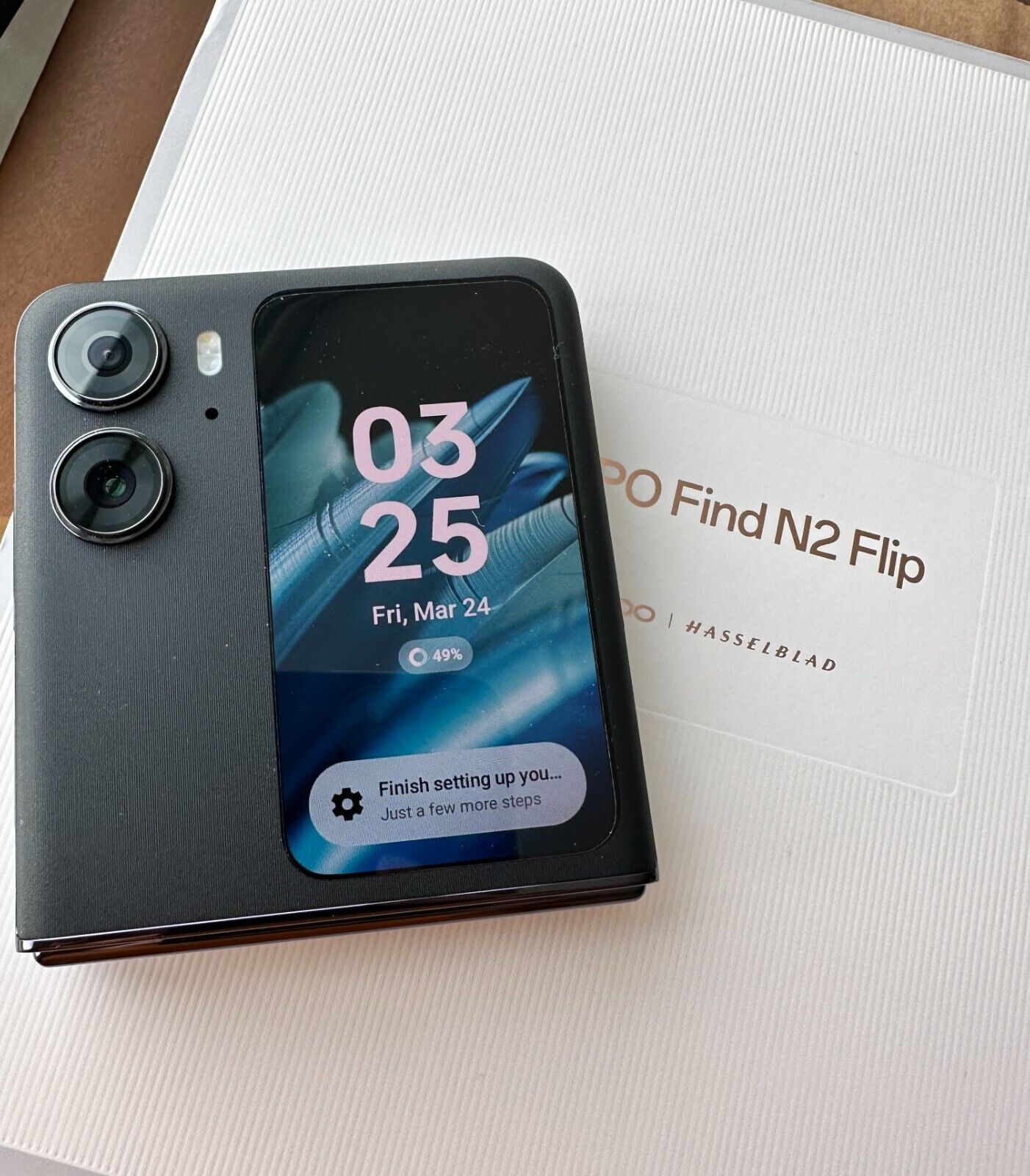 Brand New unlocked OPPO FIND N2 FLIP GLOBAL VERSION 256GB DUAL SIM BLACK PURPLE