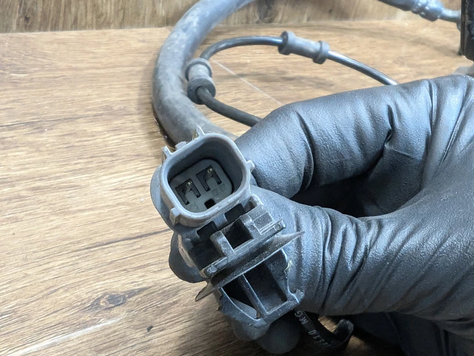 Pinza de freno trasera Honda CBR500R CBR 500 R 2013-2015 - 43150-MGZ-J01 Foto 4 de 4