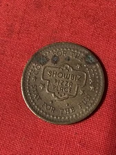 Vintage Showbiz Pizza Place Play Value Token