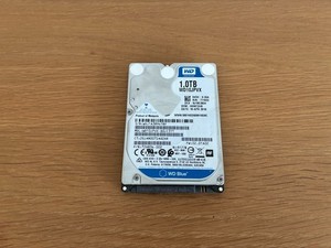 Western Digital WD Blue 1TB SATA 3, 2,5 Zoll Interne Festplatte (WD10JPVX)