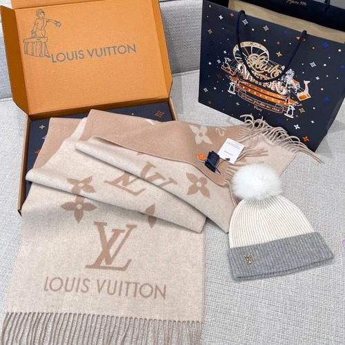 LLouisV- M78123 - Cream - Reykjavik Cashmere Scarf - 191x45 cm - NEW - product listing photo