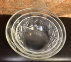 Vtg Pyrex Sculptured Teardrop Thumbprint Glass Mixing Bowls Set Of 3 Ovenware