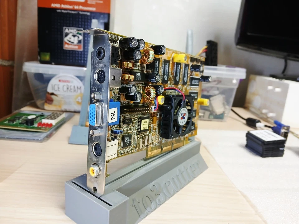 VINTAGE - ASUS AGP-V7700/PRO/64mb DDR DELUXE VERSION - WORKS! RETRO WIN98 BUILD - Image 3 of 4