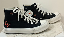 KIDS CONVERSE ALL STAR HIGH TOP TENNIS SHOES US 4.5 UK 4 HEARTS NWOB