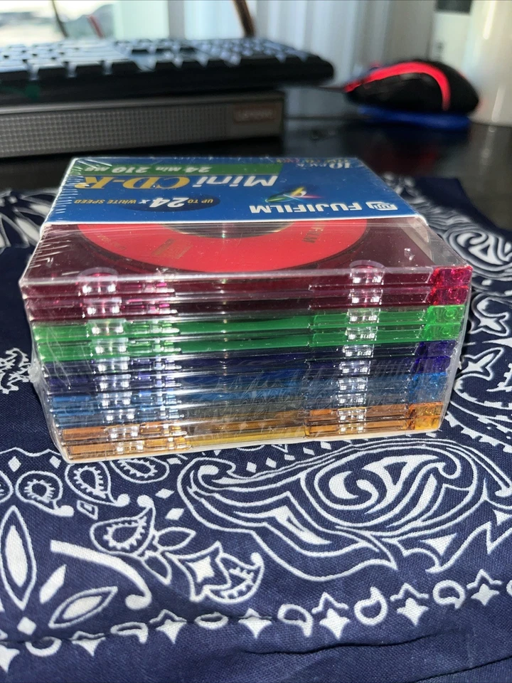 Fujifilm Mini CD-R 10-Pack in Jewel Cases (Five Colors) 24 Min. 210MB Each - Image 4 of 4