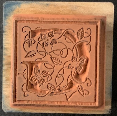 PSX B2019 Florentine Letter G Rubber Stamp - Picture 2 of 3