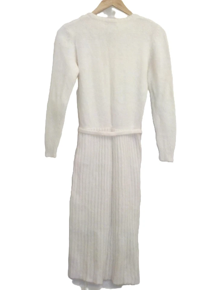 Vestido midi tejido de colección lana de cordero/angora/nylon crema falda acanalada cuello en V cable difuso Foto 2 de 4