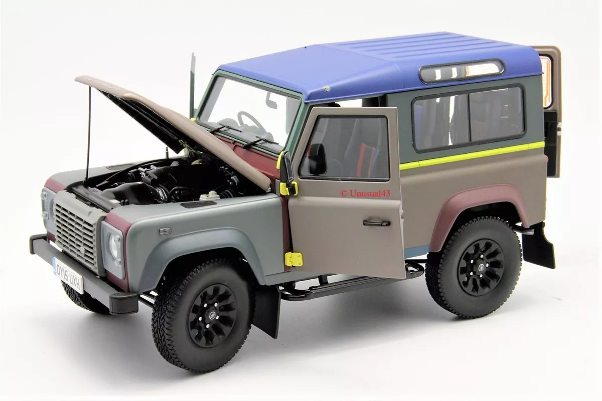 1/18 Almost Real Land Rover Defender 90 Paul Smith Edition 2015 / Autoart