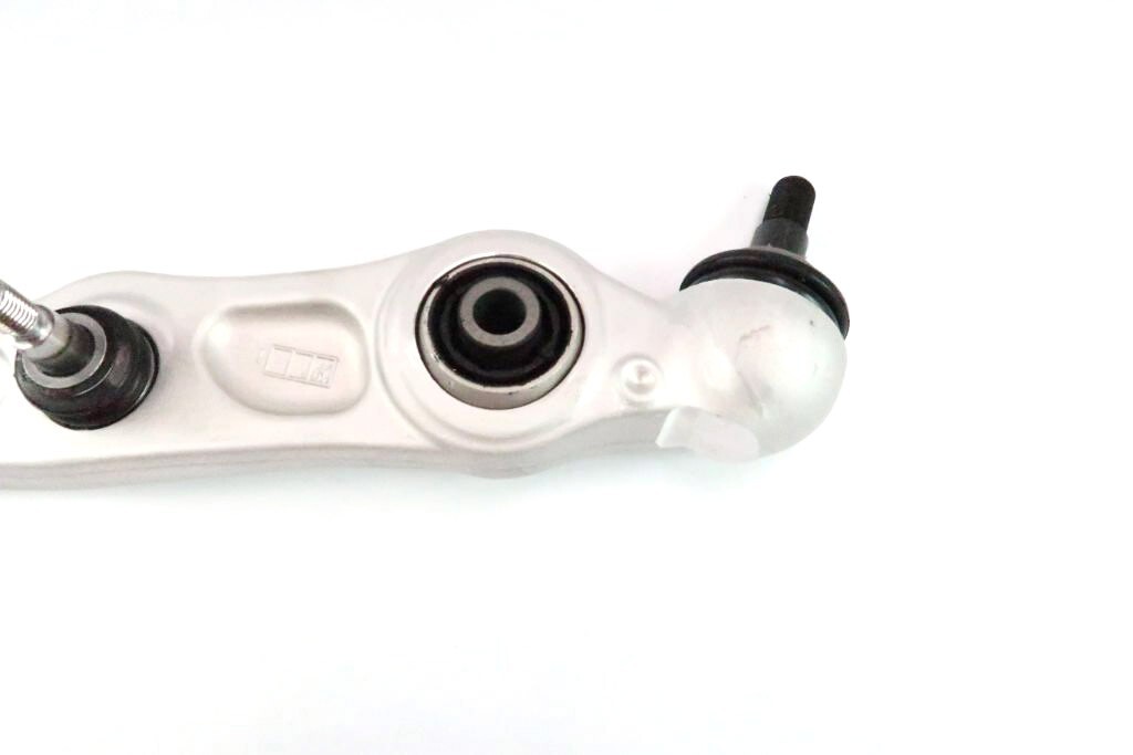 Rolls Royce Cullinan lower control arms wishbone