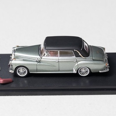 GFCC 1/64 Scale Mercedes-Benz 300D 1959 Diecast Car Model