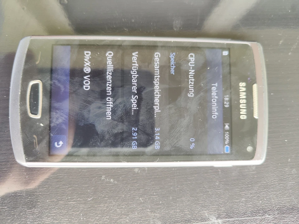 Samsung  Wave 3 GT-S8600 - 4GB - Black (Ohne Simlock) Smartphone, Foto 3 von 5