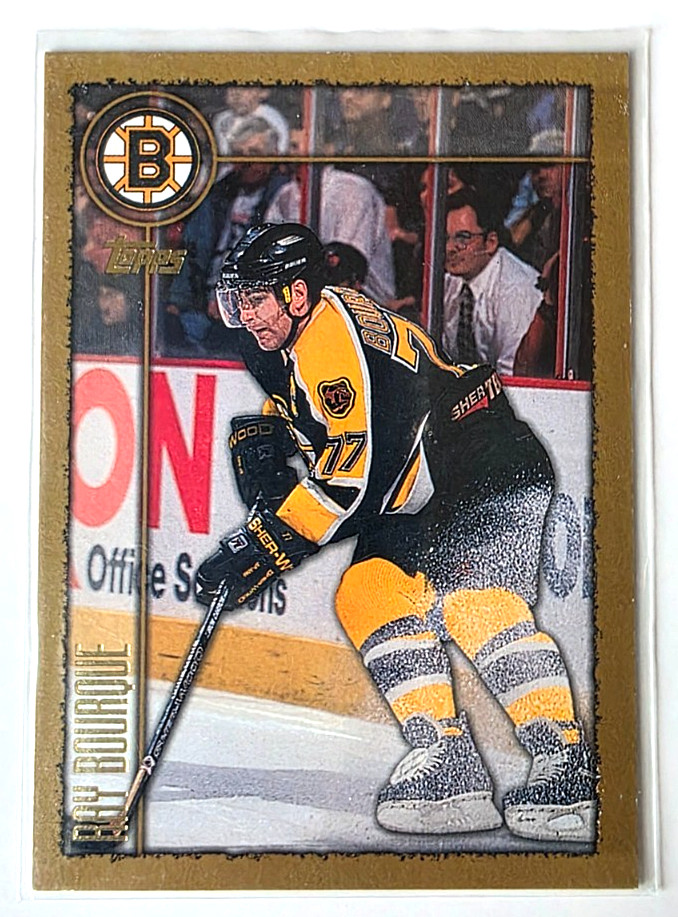 1998-99 Topps #206 Ray Bourque - Boston Bruins HOF