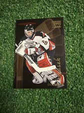 Dominik Hasek #15 1996-97 Zenith Buffalo Sabres