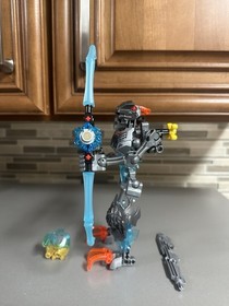 LEGO BIONICLE: Skull Warrior (70791) with Mask of Ice